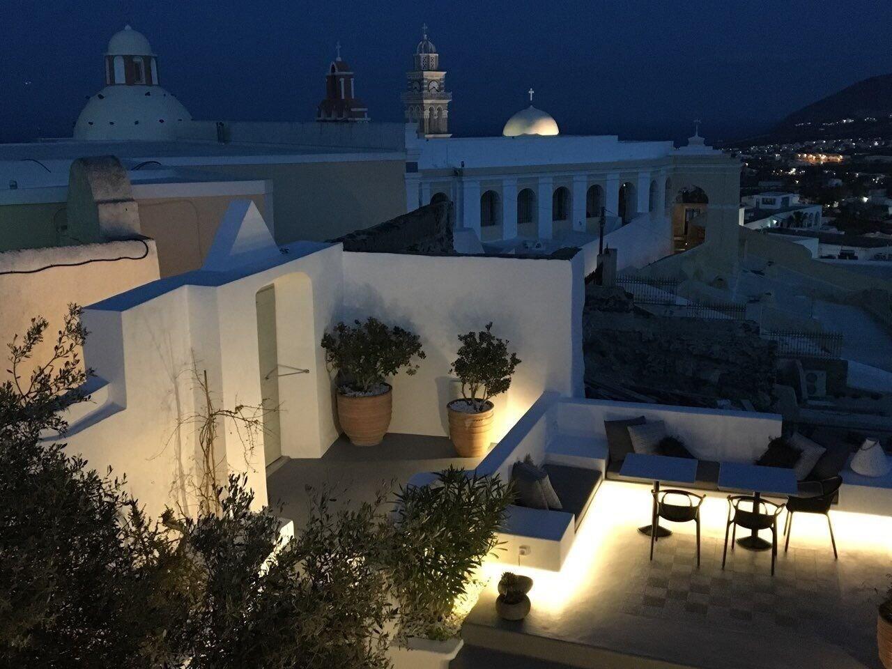 Amelot Art Suites Fira  Exterior foto